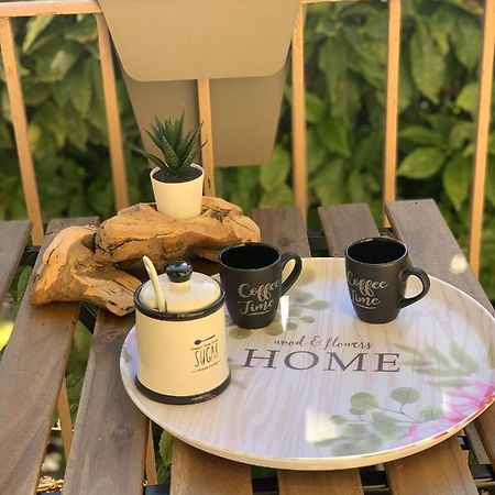 Iris 128: Il Terrazzino Sul Giardino Appartement Turijn Buitenkant foto
