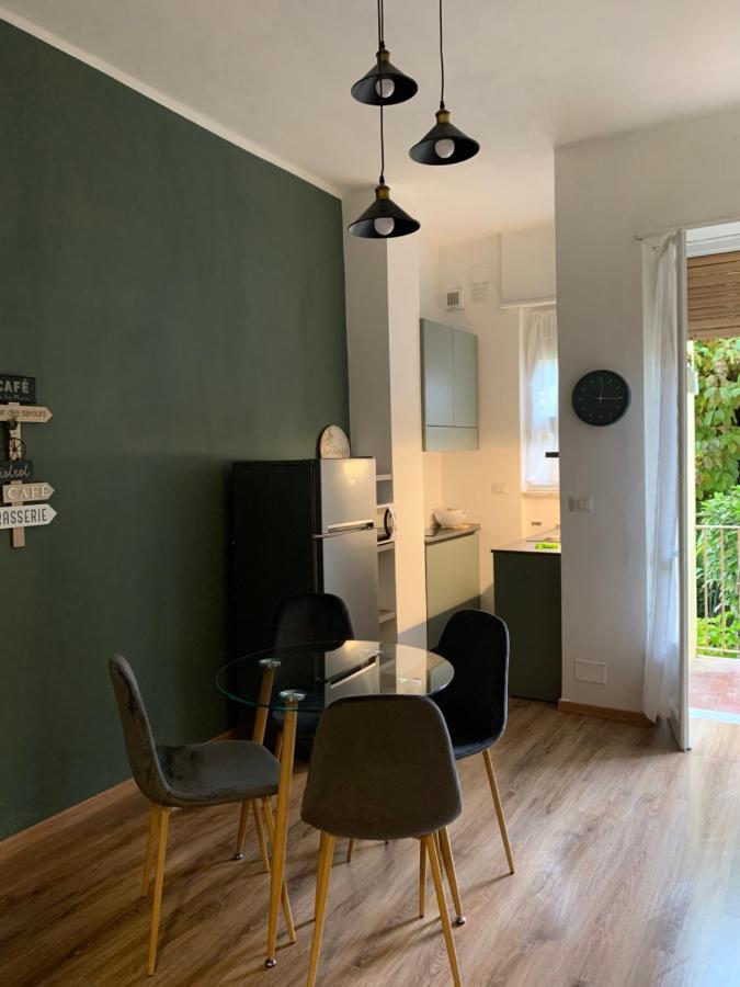 Iris 128: Il Terrazzino Sul Giardino Appartement Turijn Buitenkant foto