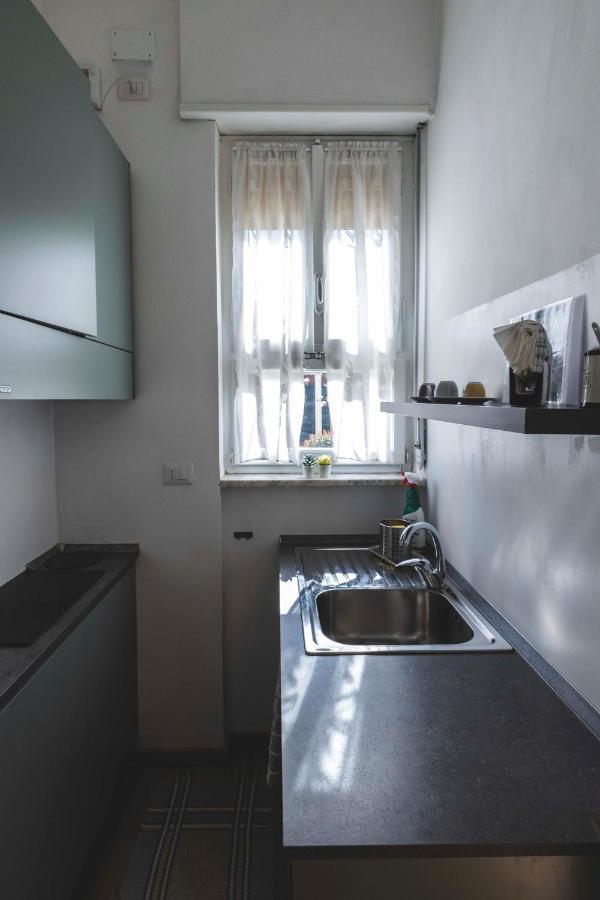 Iris 128: Il Terrazzino Sul Giardino Appartement Turijn Buitenkant foto
